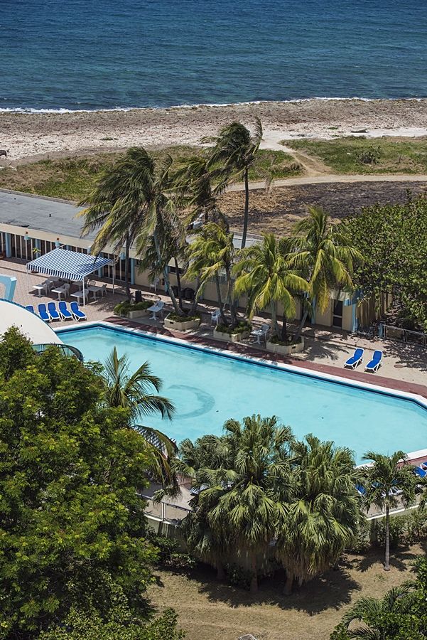 Gran Caribe Neptuno Triton Hotel L'Avana Esterno foto